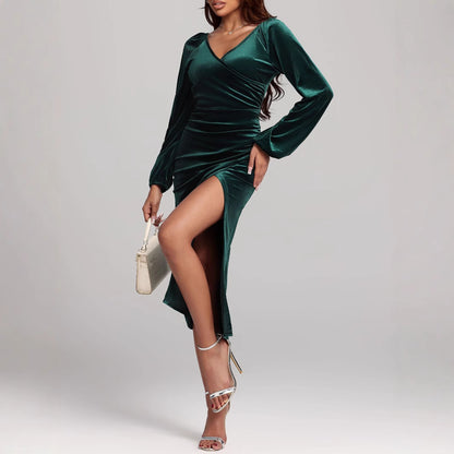 Veloretta™ – Robe en Velours à Col V