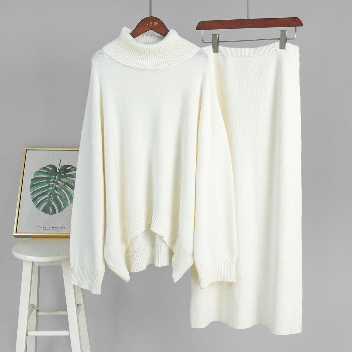 Veloretta™ – Ensemble 2 Pièces Pull Col Roulé & Jupe Tricotée